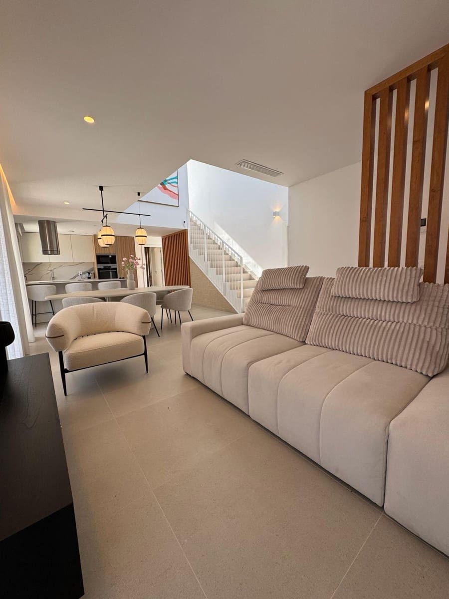 4 soveværelse Villa til salg i Finestrat med swimmingpool garage - € 895.000 (Ref: 10153694)