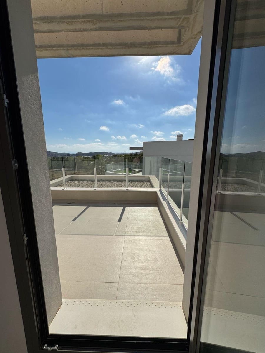 4 soveværelse Villa til salg i Finestrat med swimmingpool garage - € 895.000 (Ref: 10153694)