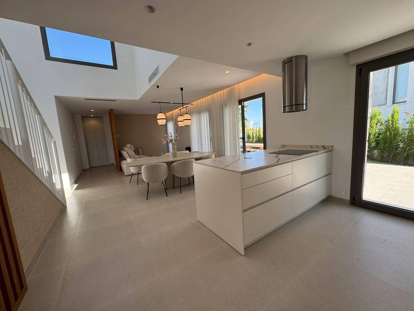 4 soveværelse Villa til salg i Finestrat med swimmingpool garage - € 895.000 (Ref: 10153694)