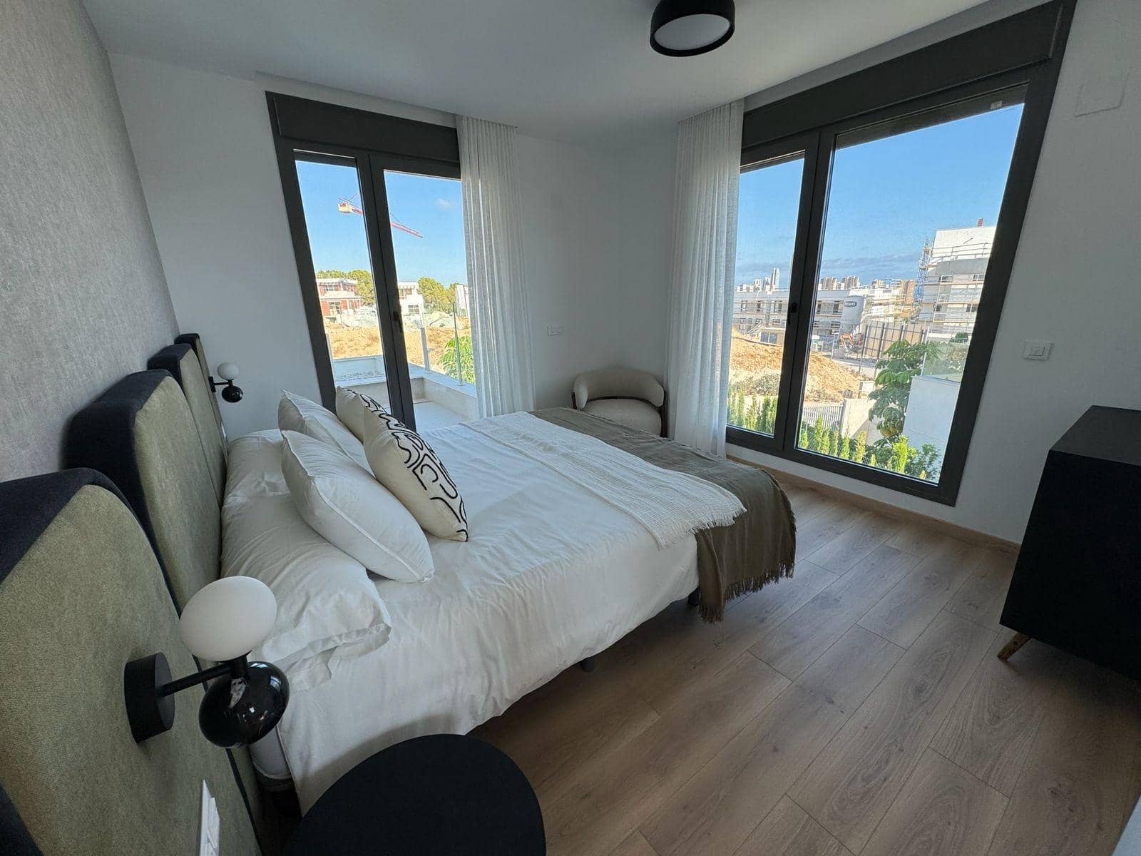 4 soveværelse Villa til salg i Finestrat med swimmingpool garage - € 895.000 (Ref: 10153694)