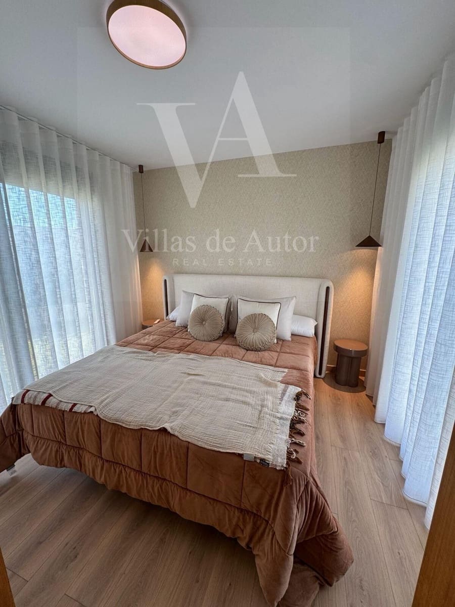 4 bedroom Villa for sale in Finestrat with pool garage - € 895,000 (Ref: 10153694)