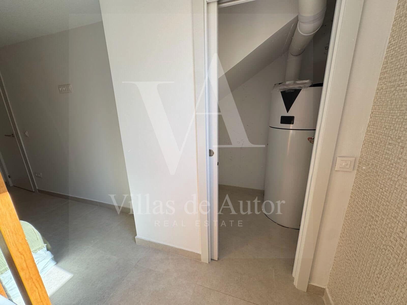 4 bedroom Villa for sale in Finestrat with pool garage - € 895,000 (Ref: 10153694)