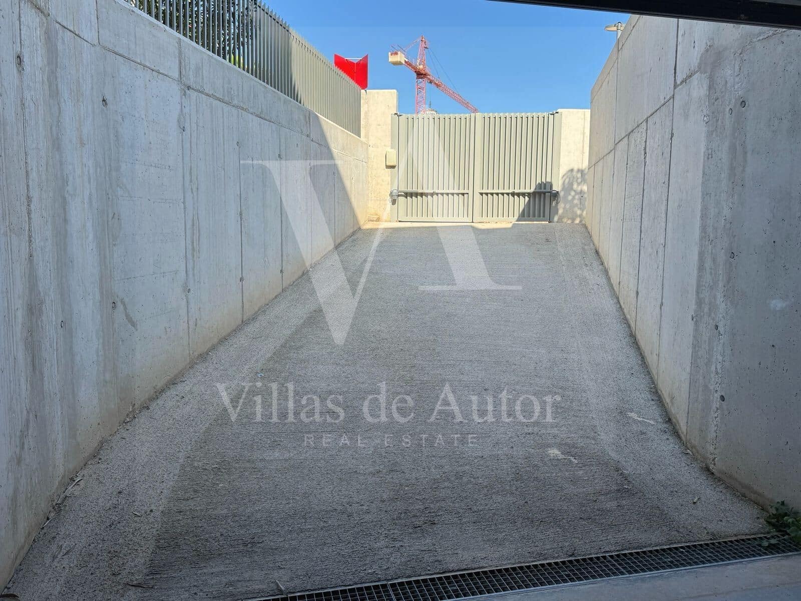 4 bedroom Villa for sale in Finestrat with pool garage - € 895,000 (Ref: 10153694)
