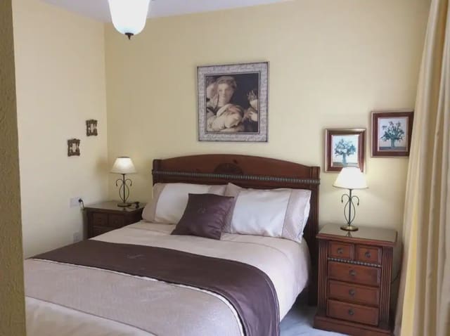 2 sypialnia Mieszkanie do wynajęcia w Torremolinos z basenem garażem - 1 250 € (Ref: 10052160)