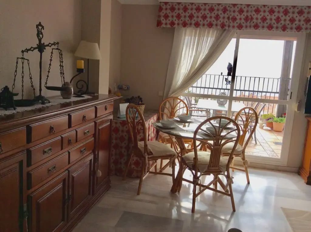2 sypialnia Mieszkanie do wynajęcia w Torremolinos z basenem garażem - 1 250 € (Ref: 10052160)