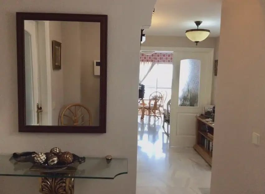 2 sypialnia Mieszkanie do wynajęcia w Torremolinos z basenem garażem - 1 250 € (Ref: 10052160)