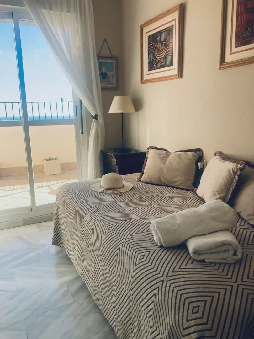 2 sypialnia Mieszkanie do wynajęcia w Torremolinos z basenem garażem - 1 250 € (Ref: 10052160)