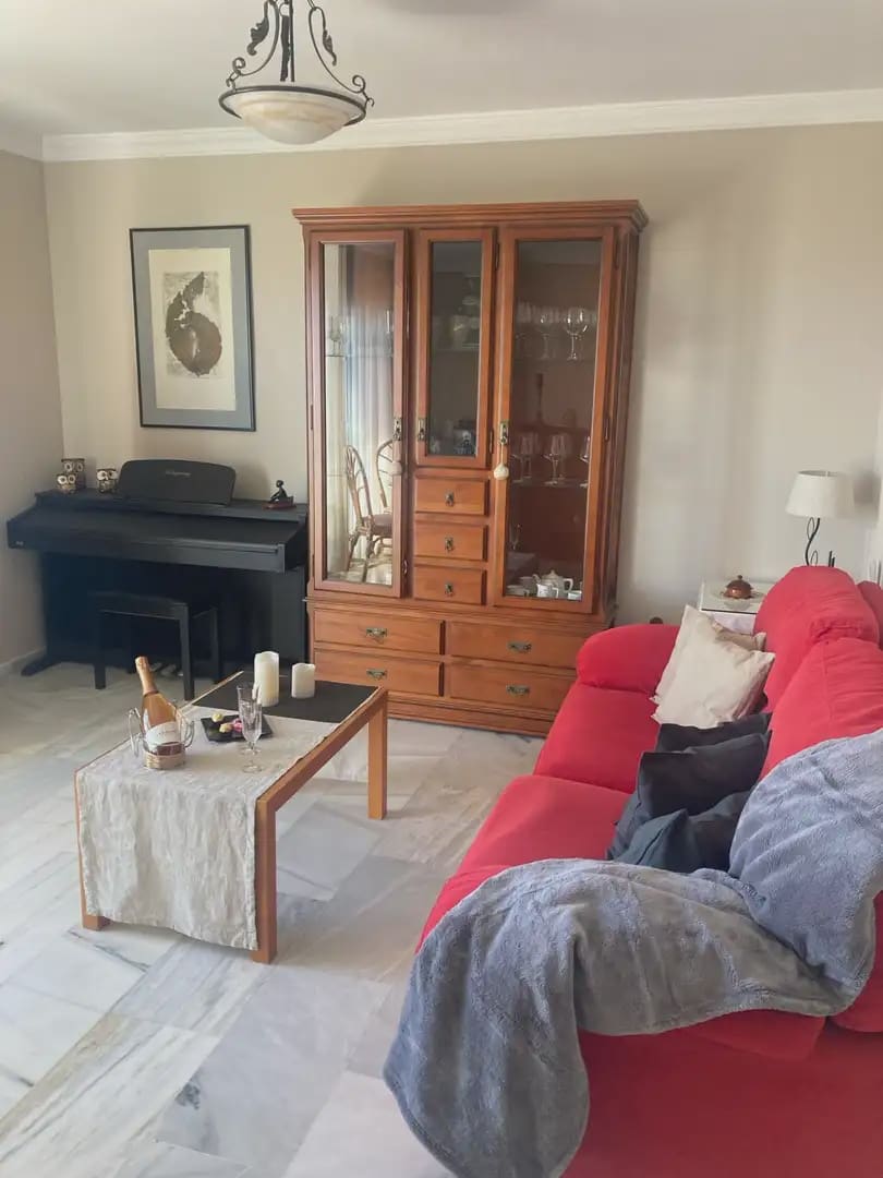 2 sypialnia Mieszkanie do wynajęcia w Torremolinos z basenem garażem - 1 250 € (Ref: 10052160)