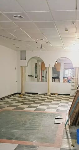 Comercial para venda em Antequera - 152 000 € (Ref: 10052163)