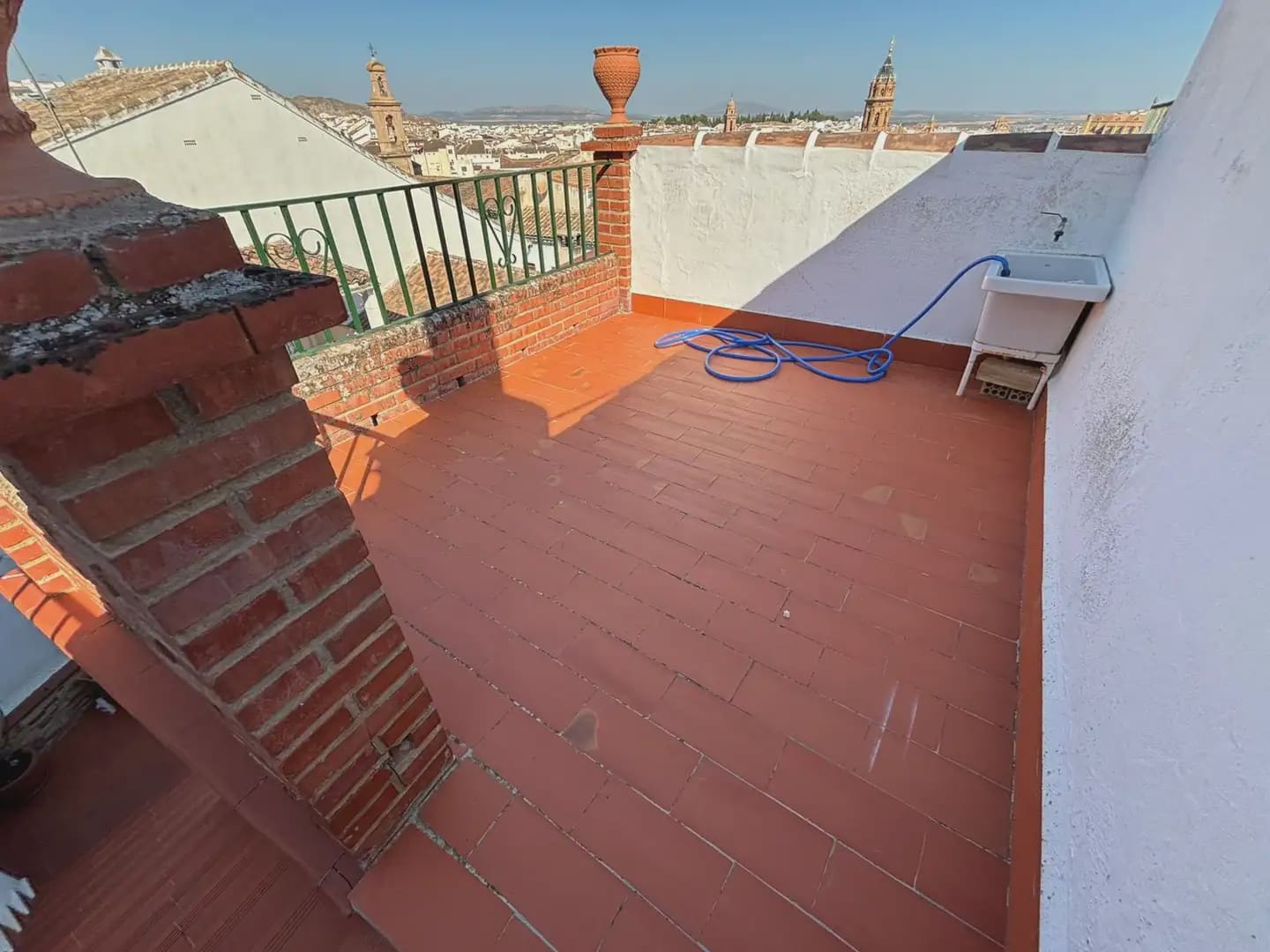 5 sovrum Semi-fristående Villa till salu i Antequera med garage - 185 000 € (Ref: 10052164)