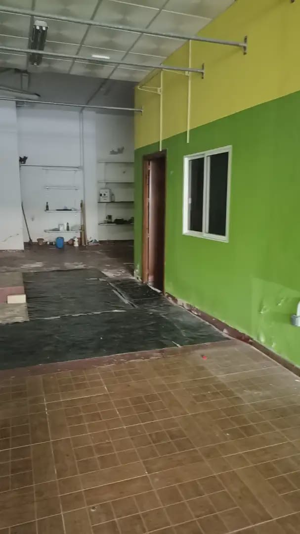 Commercieel te koop in Antequera - € 100.000 (Ref: 10052168)