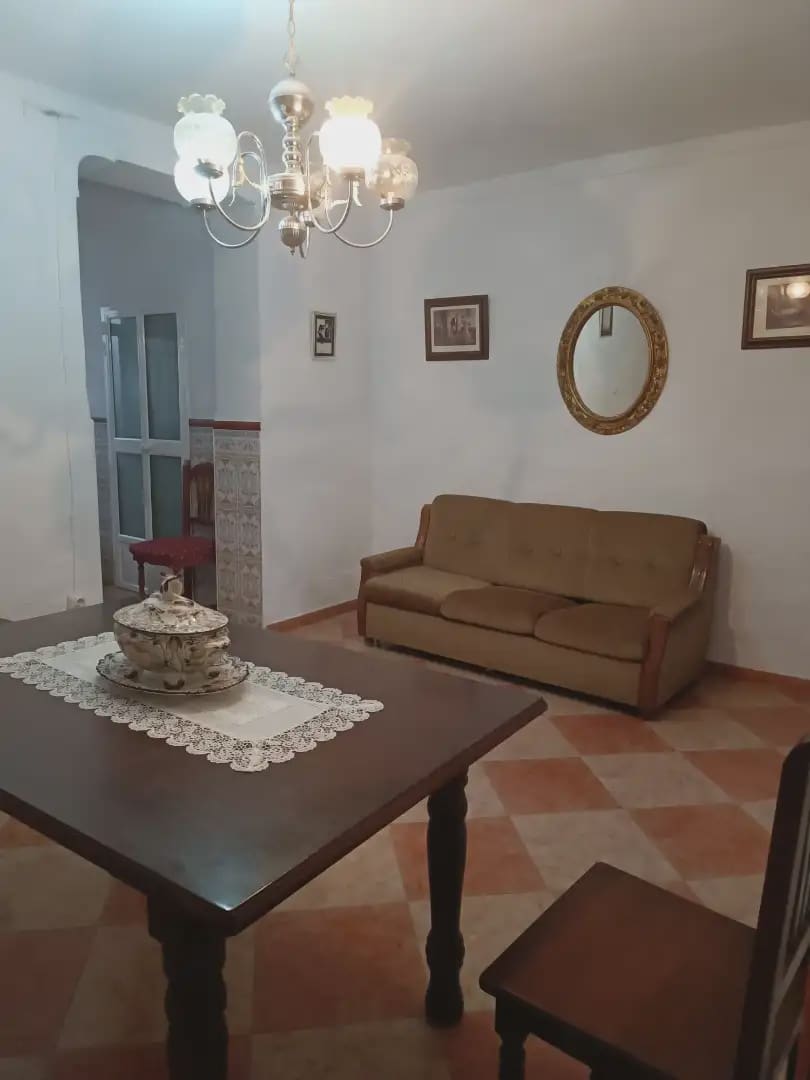 Adosado de 5 habitaciones en Benamejí en venta - 80.000 € (Ref: 10052169)
