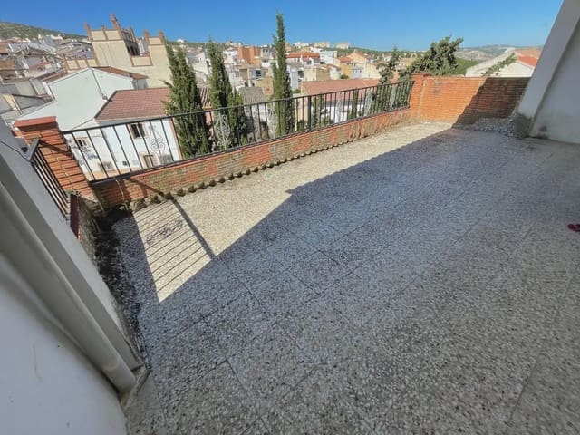 Casa de 6 habitaciones en Cuevas de San Marcos en venta con garaje - 95.000 € (Ref: 10052170)