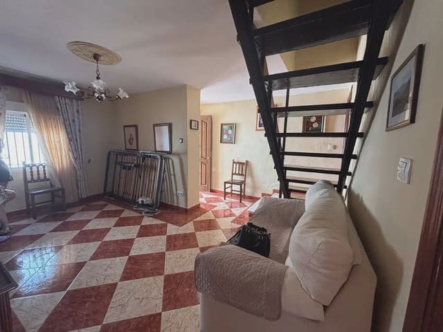3 soveværelse Byhus til salg i Antequera - € 140.000 (Ref: 10052172)