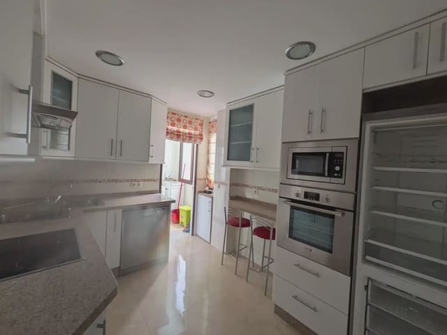 3 soveværelse Lejlighed til salg i Antequera med garage - € 249.000 (Ref: 10052173)