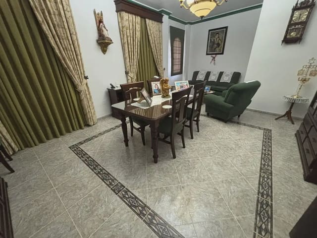 4 sypialnia Dom blizniak na sprzedaż w Cuevas Bajas - 230 000 € (Ref: 10052176)