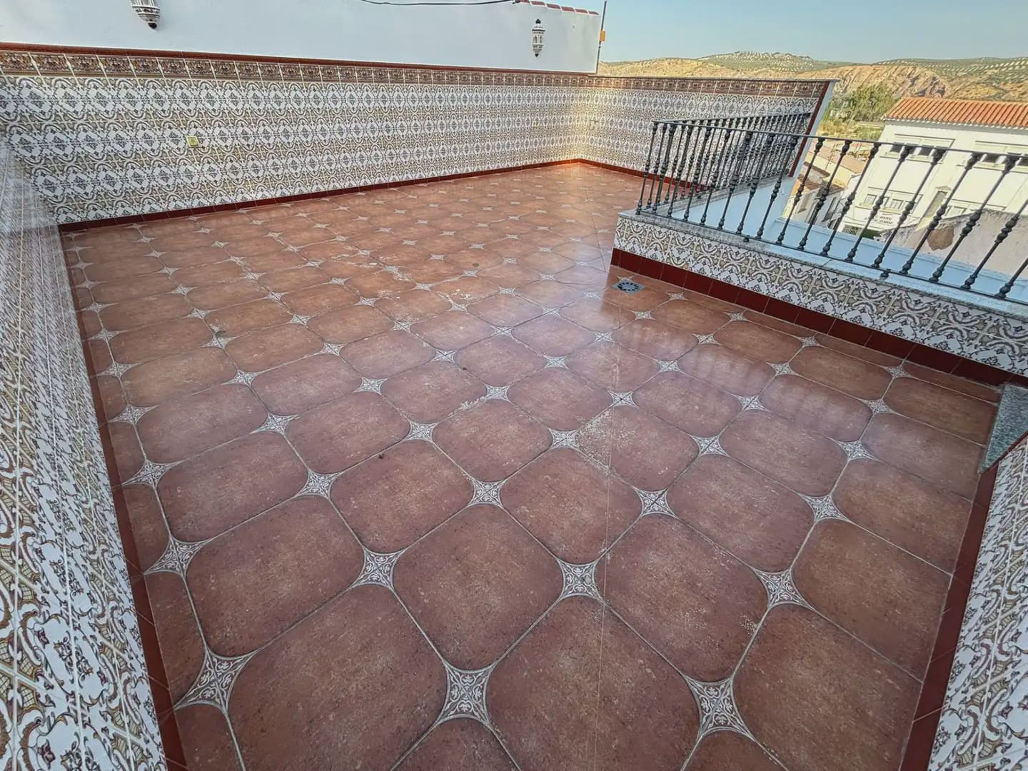 4 sypialnia Dom blizniak na sprzedaż w Cuevas Bajas z garażem - 230 000 € (Ref: 10052176)