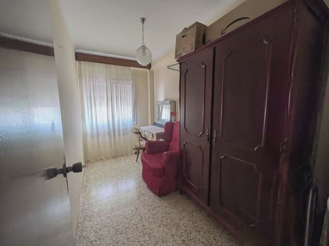 3 soveværelse Lejlighed til salg i Antequera - € 160.000 (Ref: 10052178)