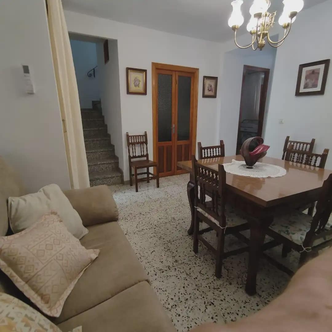 5 soverom Kjedet enebolig til salgs i Cuevas Bajas - € 97 000 (Ref: 10052180)