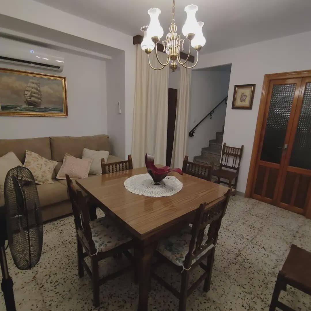 5 soverom Kjedet enebolig til salgs i Cuevas Bajas - € 97 000 (Ref: 10052180)