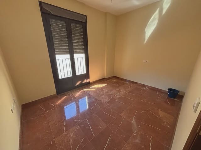 2 soveværelse Lejlighed til salg i Antequera med garage - € 184.015 (Ref: 10052184)