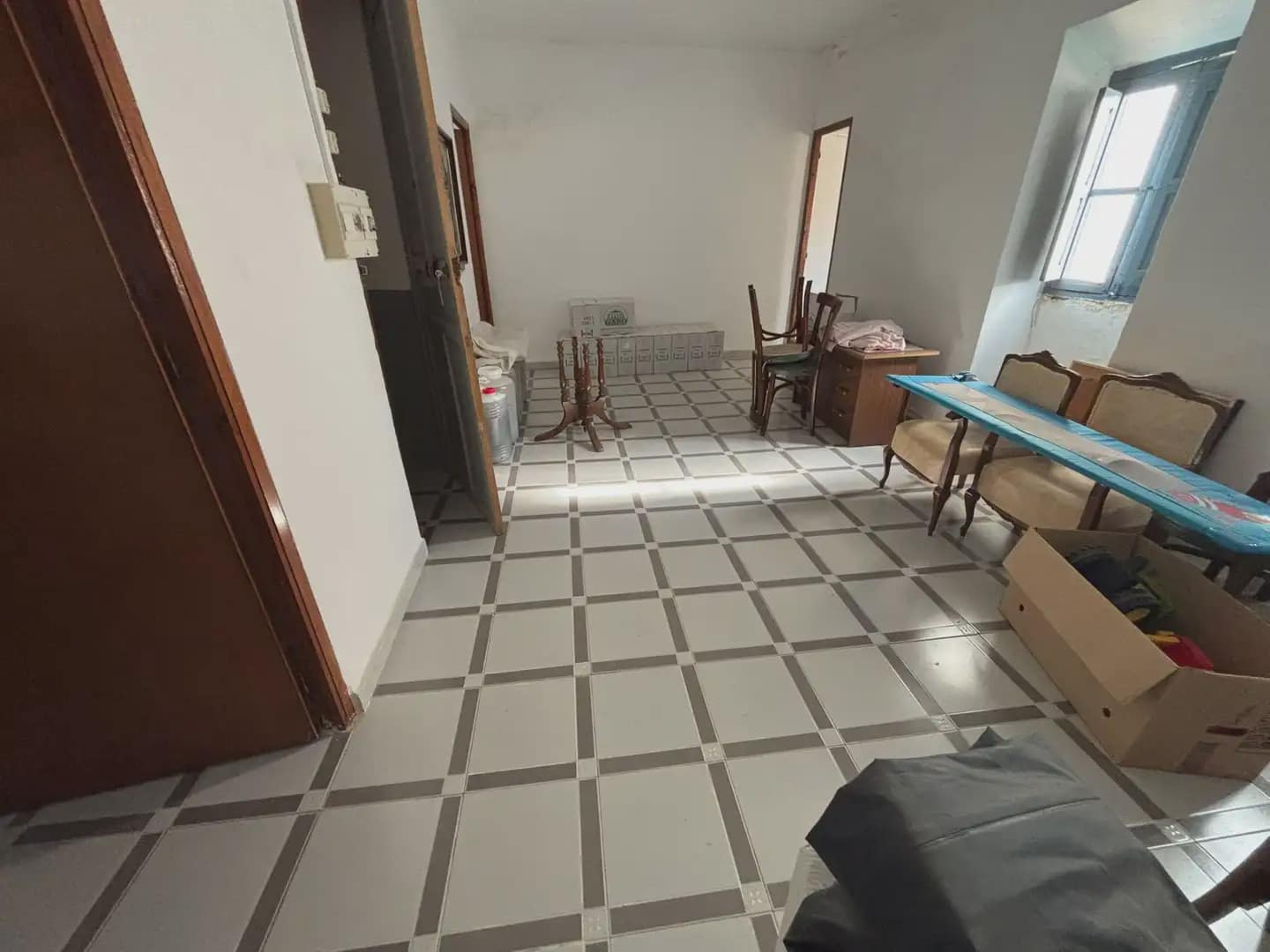 6 soverom Kjedet enebolig til salgs i Antequera - € 95 000 (Ref: 10052186)