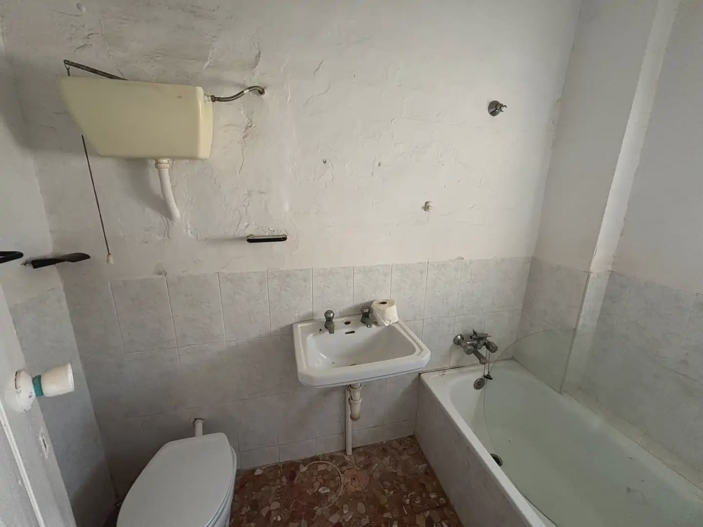 6 soverom Kjedet enebolig til salgs i Antequera - € 95 000 (Ref: 10052186)