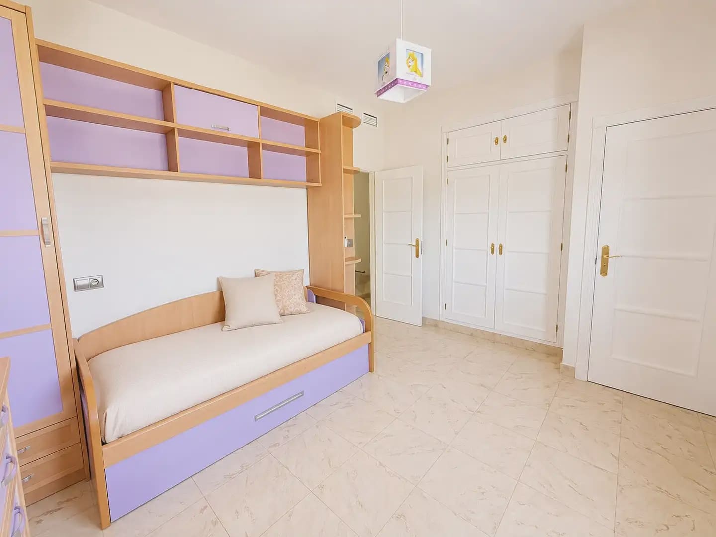 5 Zimmer Villa zu verkaufen in Antequera mit Pool Garage - 509.850 € (Ref: 10052188)