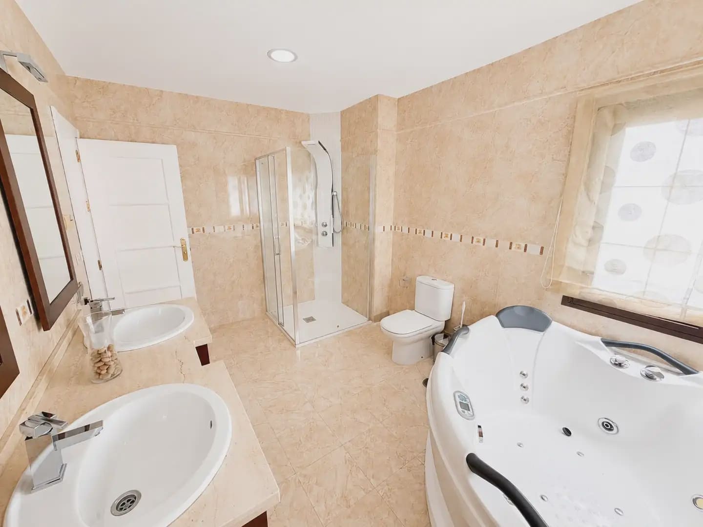 5 Zimmer Villa zu verkaufen in Antequera mit Pool Garage - 509.850 € (Ref: 10052188)