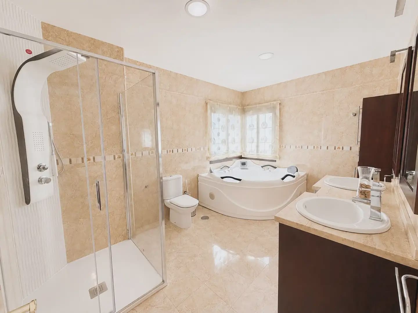5 Zimmer Villa zu verkaufen in Antequera mit Pool Garage - 509.850 € (Ref: 10052188)