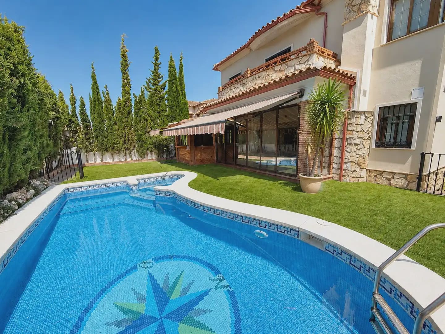 5 Zimmer Villa zu verkaufen in Antequera mit Pool Garage - 509.850 € (Ref: 10052188)