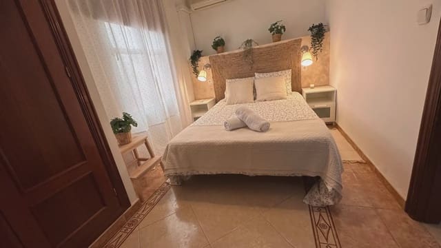 2 soveværelse Lejlighed til salg i Antequera - € 195.000 (Ref: 10052191)