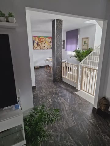 4 soveværelse Villa til salg i Villanueva de la Concepcion med garage - € 298.700 (Ref: 10052197)
