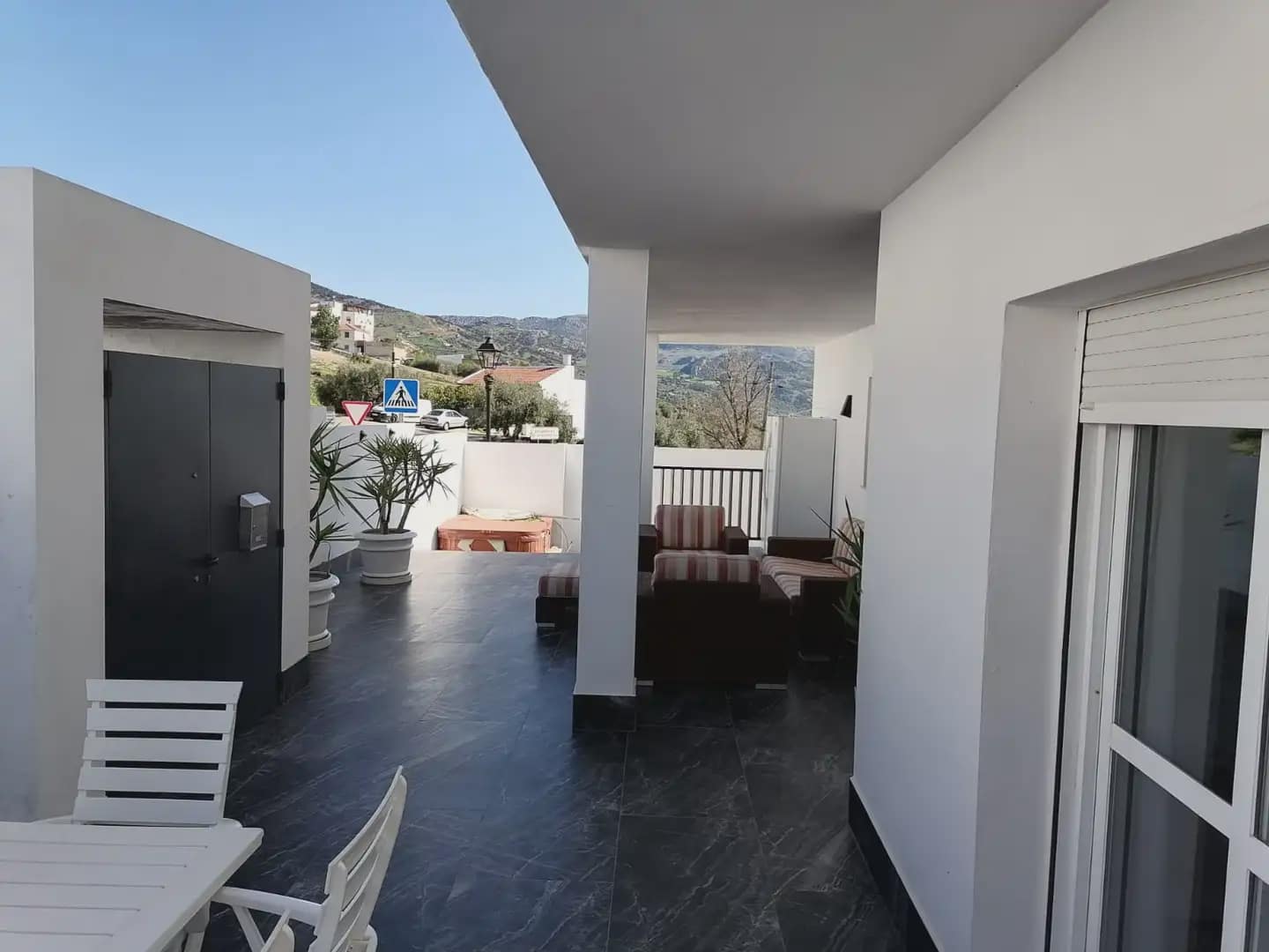 4 soveværelse Villa til salg i Villanueva de la Concepcion med garage - € 298.700 (Ref: 10052197)