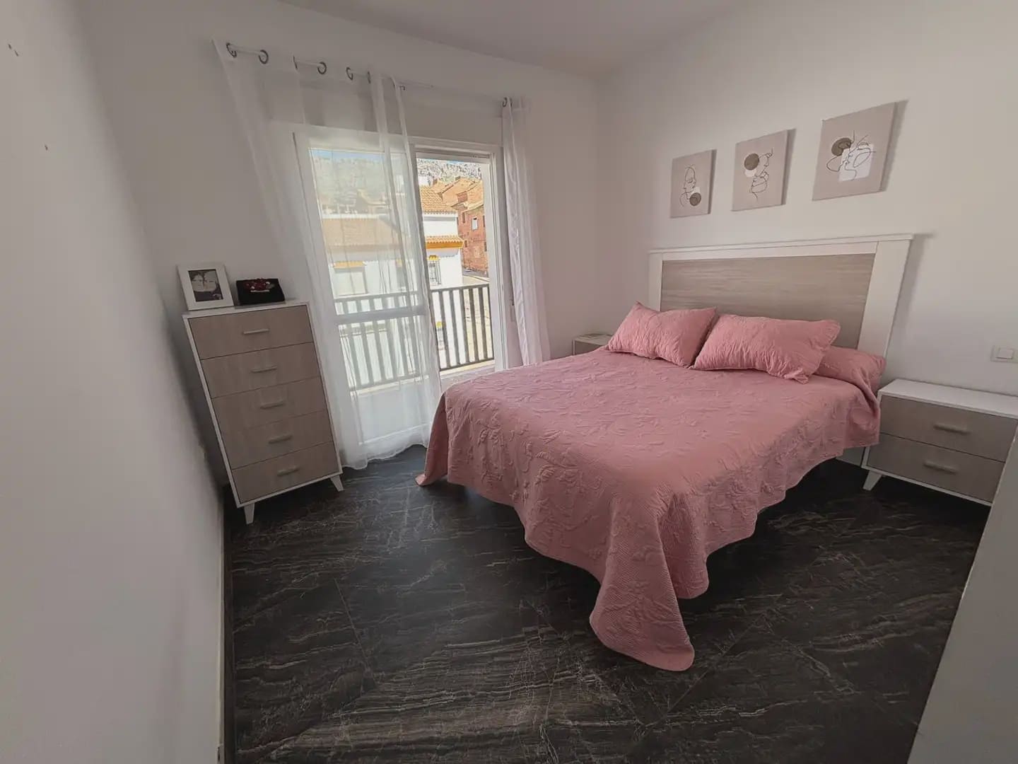 4 soveværelse Villa til salg i Villanueva de la Concepcion med garage - € 298.700 (Ref: 10052197)