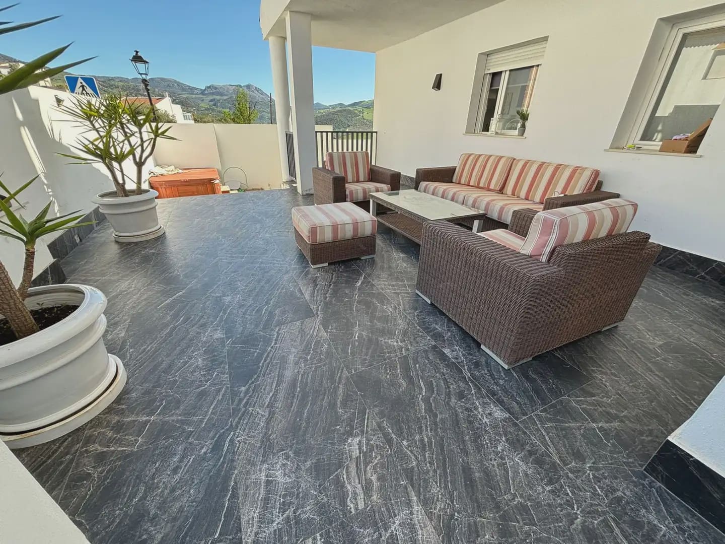 4 soveværelse Villa til salg i Villanueva de la Concepcion med garage - € 298.700 (Ref: 10052197)