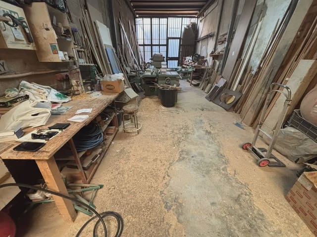 Local Commercial à vendre à Antequera - 115 500 € (Ref: 10052199)