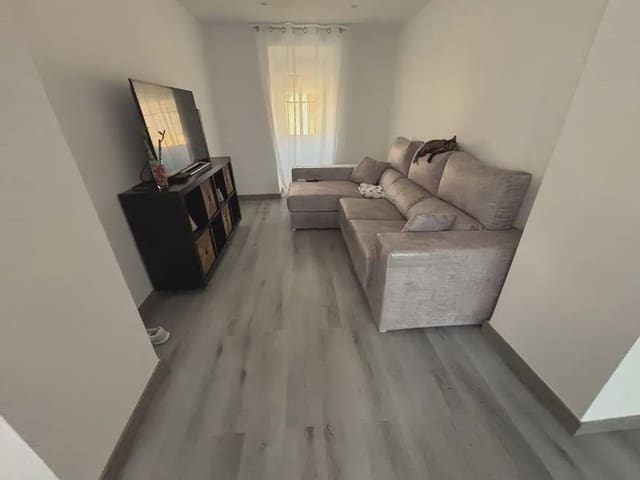 4 Zimmer Haus zu verkaufen in Alameda mit Garage - 155.000 € (Ref: 10052200)