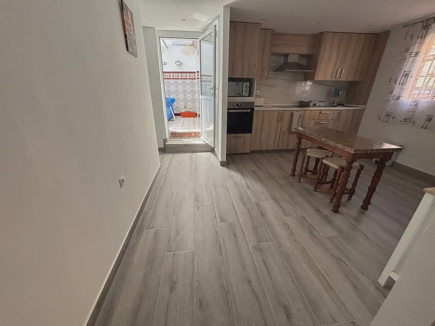 4 Zimmer Haus zu verkaufen in Alameda mit Garage - 155.000 € (Ref: 10052200)