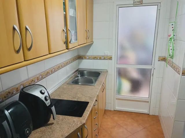 2 soveværelse Lejlighed til salg i Antequera - € 170.000 (Ref: 10052201)