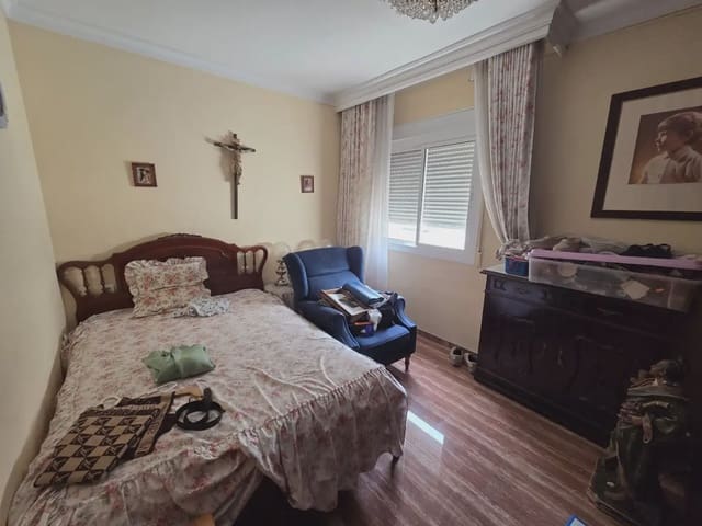 3 soveværelse Lejlighed til salg i Antequera med garage - € 329.600 (Ref: 10054492)
