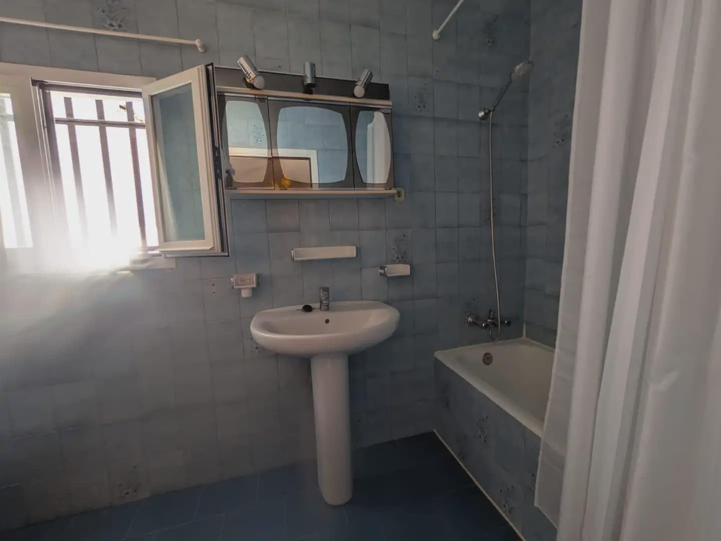 5 camera da letto Casa in vendita in Mollina - 275.000 € (Rif: 10082011)