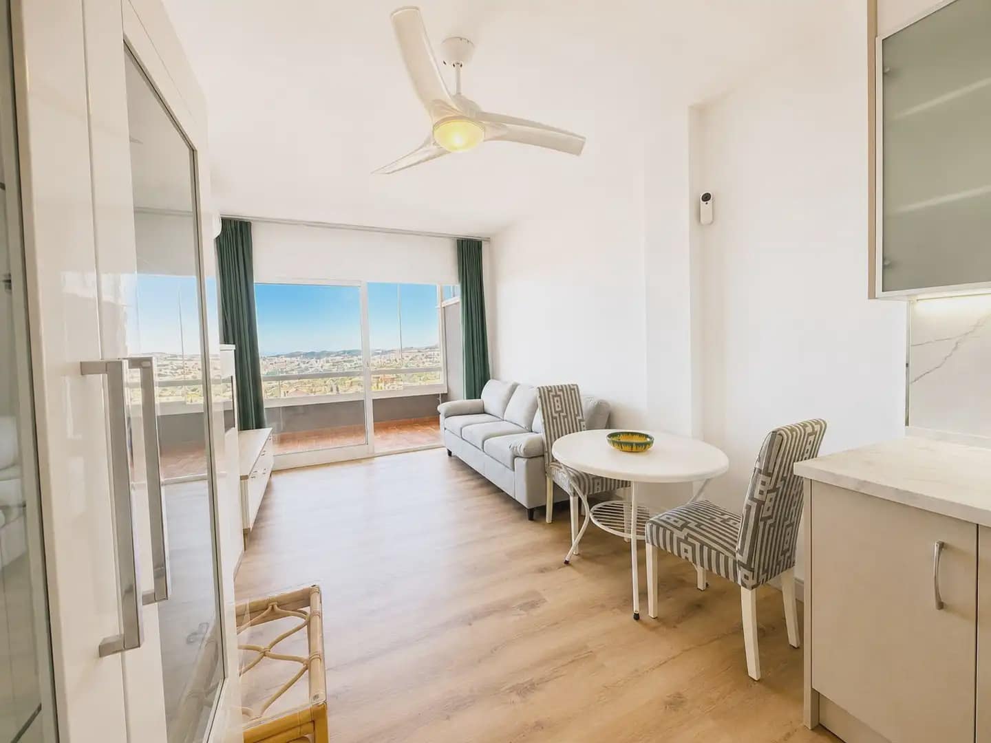 1 Zimmer Apartment zu verkaufen in Fuengirola - 249.000 € (Ref: 10019226)