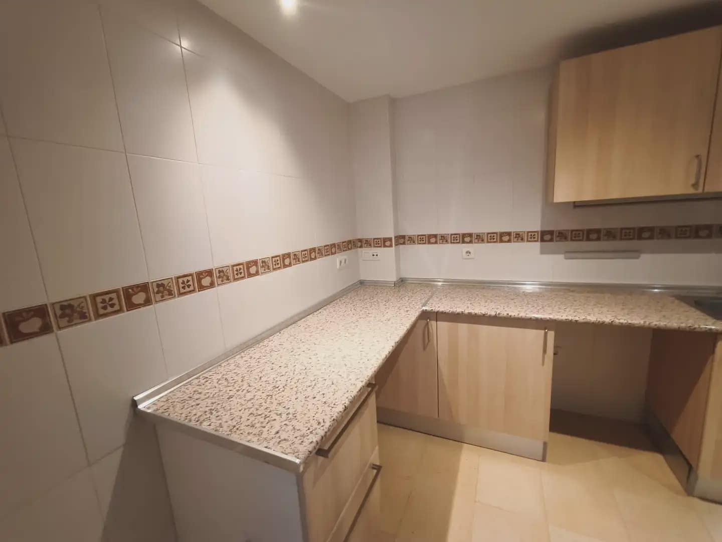 2 bedroom Flat for sale in Fuengirola with pool garage - € 345,000 (Ref: 10019227)