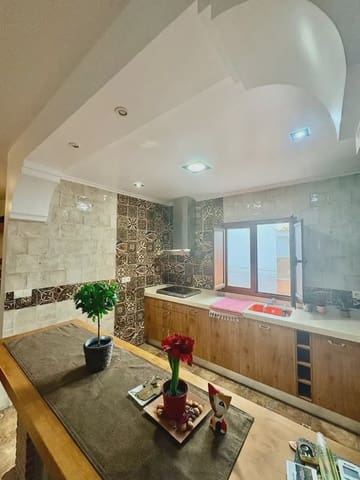 5 makuuhuone Rivitalo myytävänä paikassa Guaro - 285 000 € (Ref: 10019229)