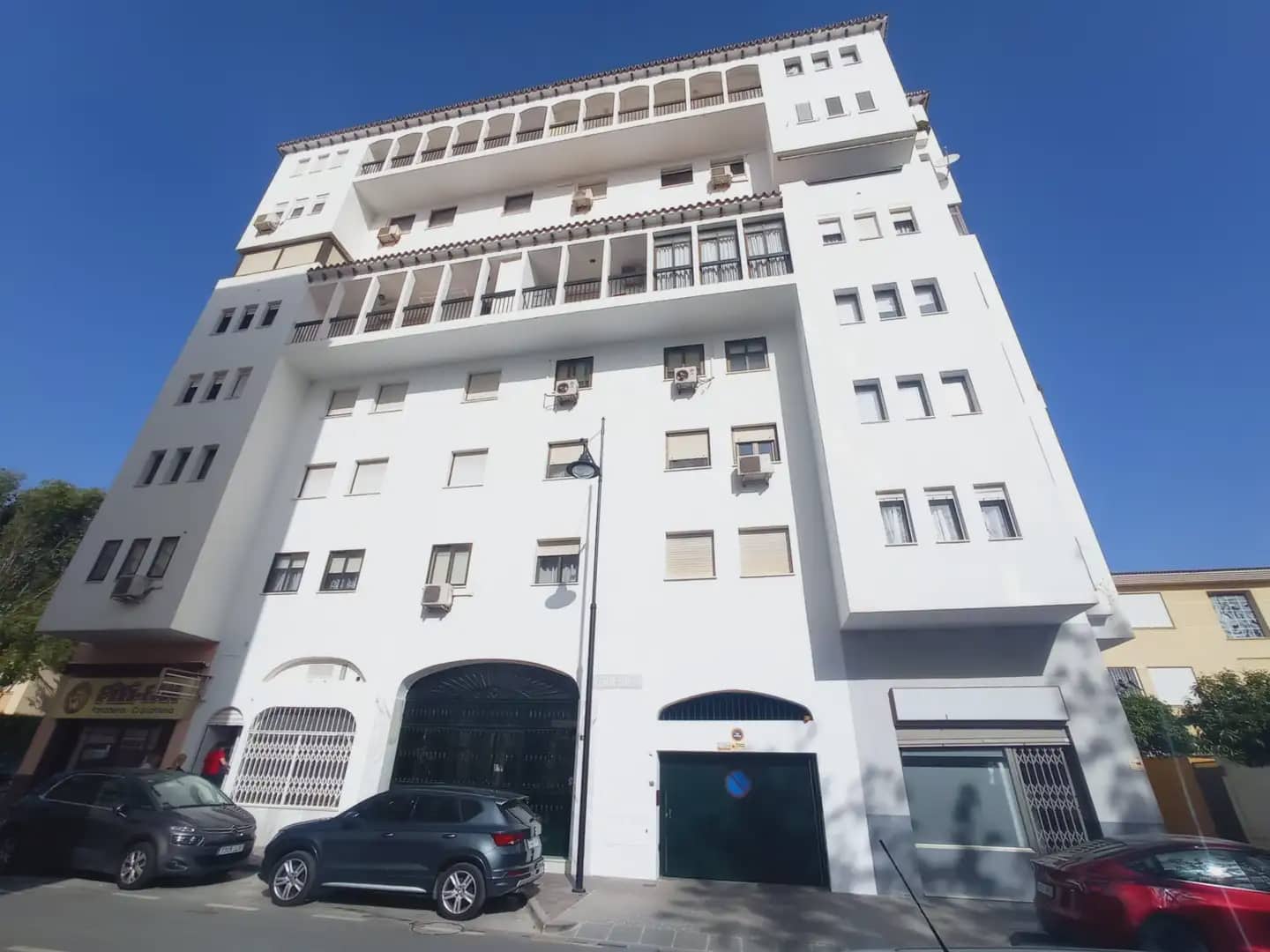 3 slaapkamer Appartement te koop in Fuengirola met garage - € 456.000 (Ref: 10019233)