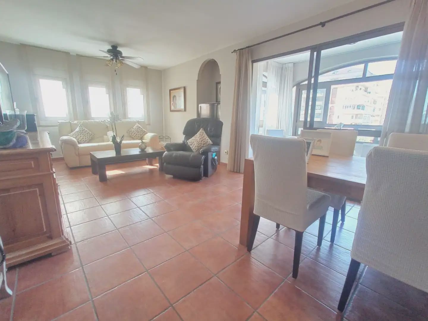 3 slaapkamer Appartement te koop in Fuengirola met garage - € 456.000 (Ref: 10019233)