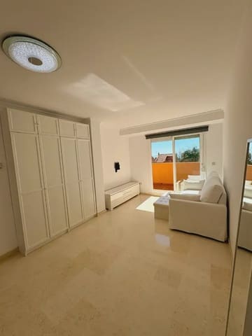 Apartamento de 1 habitación en Santa María, Marbella en venta con piscina garaje - 305.000 € (Ref: 10019236)