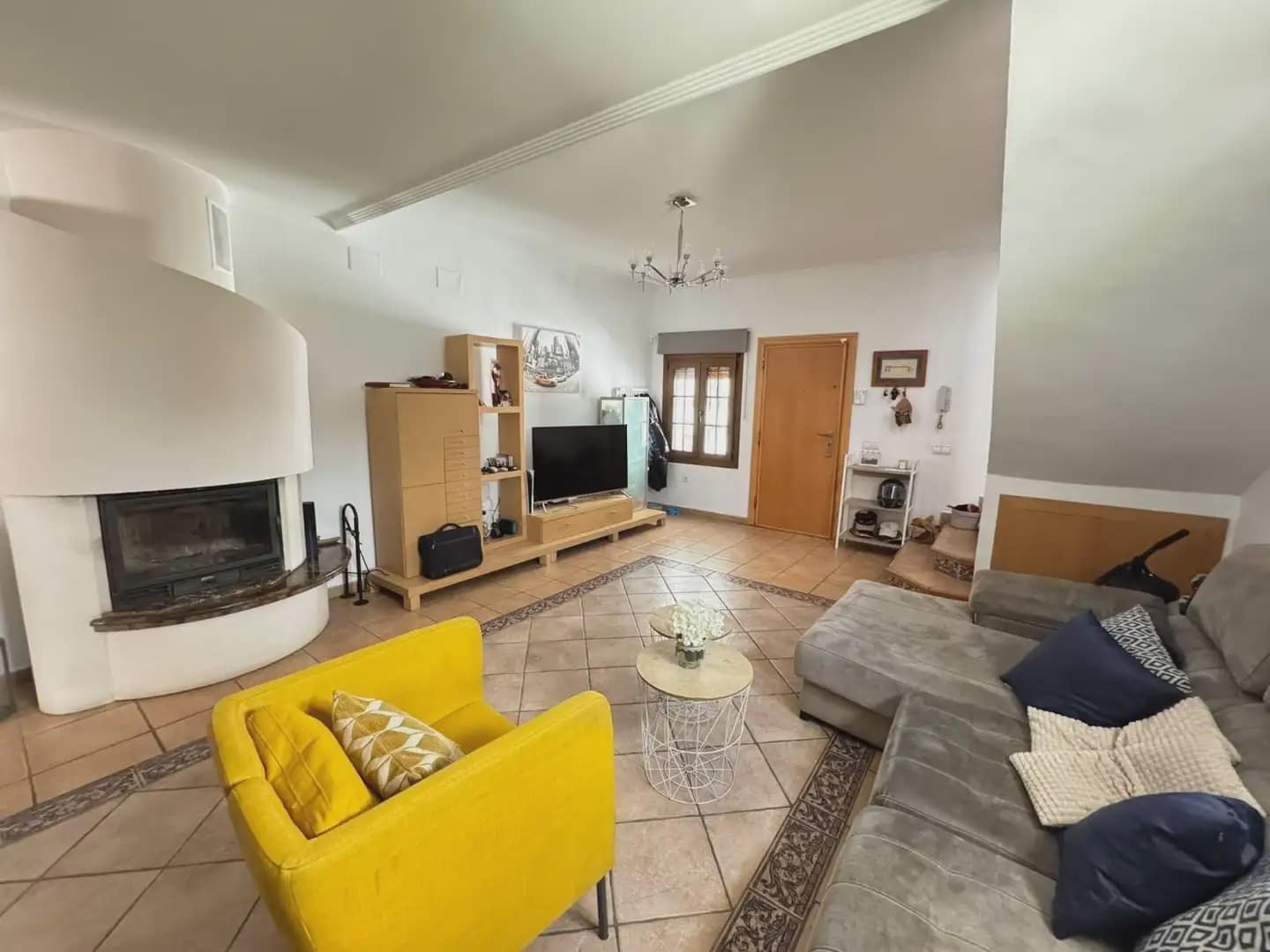 4 bedroom Townhouse for sale in Fuengirola with pool - € 690,000 (Ref: 10019237)