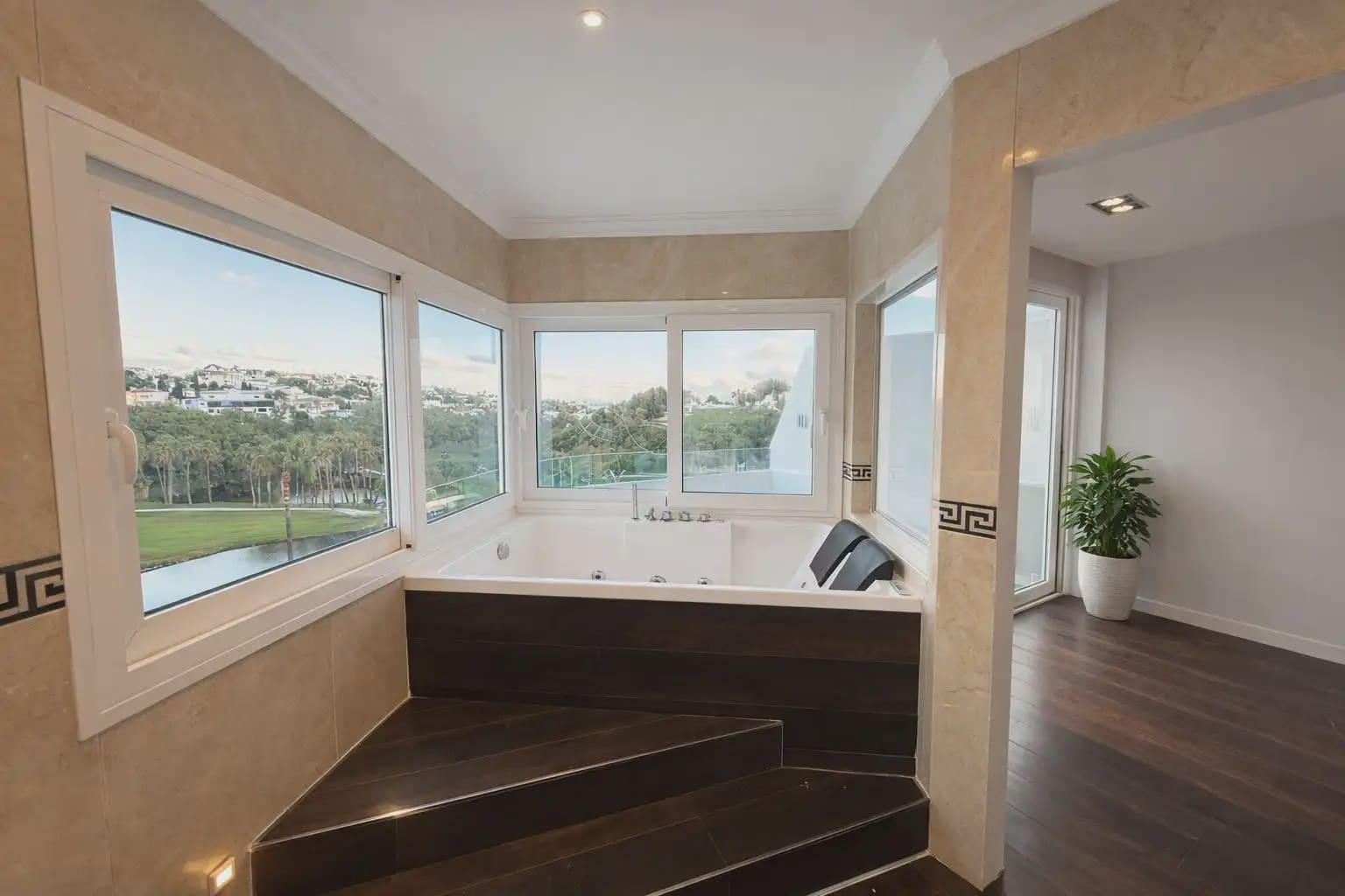 4 chambre Appartement à vendre à Benalmadena - 599 000 € (Ref: 10019239)